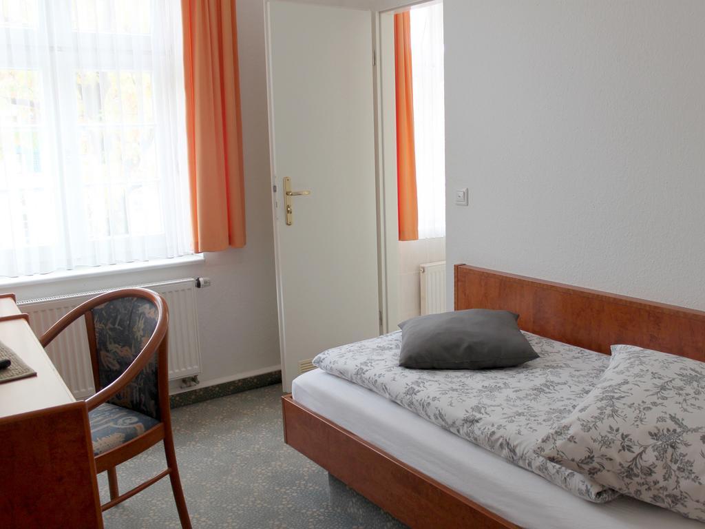 Parkhotel & Kurcafe Bad Sassendorf Quarto foto